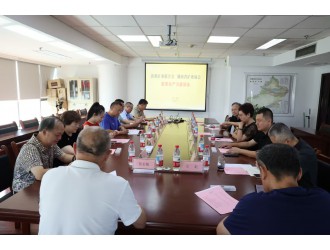 湖南省礦業(yè)協(xié)會(huì)代表團(tuán)赴新疆礦聯(lián)考察交流  共謀礦業(yè)合作新篇章
